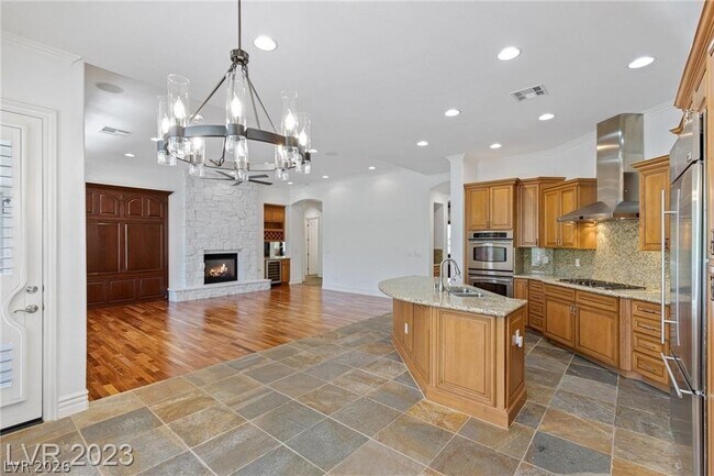 Building Photo - 1447 Foothills Village Dr