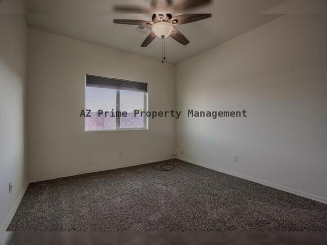 Building Photo - 8477 W Concordia Dr