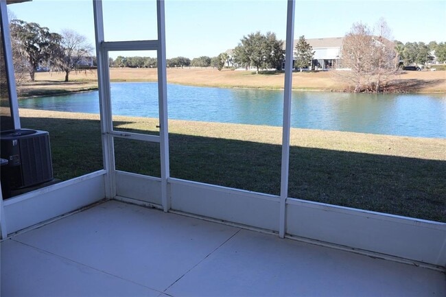 Building Photo - 4953 SW 45th Cir