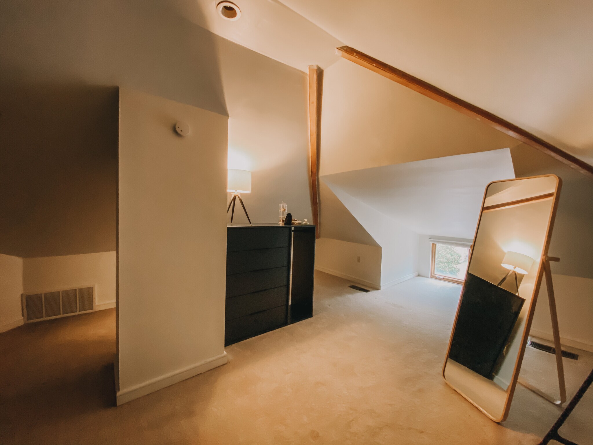 Bedroom - 2012 Harbert Ave