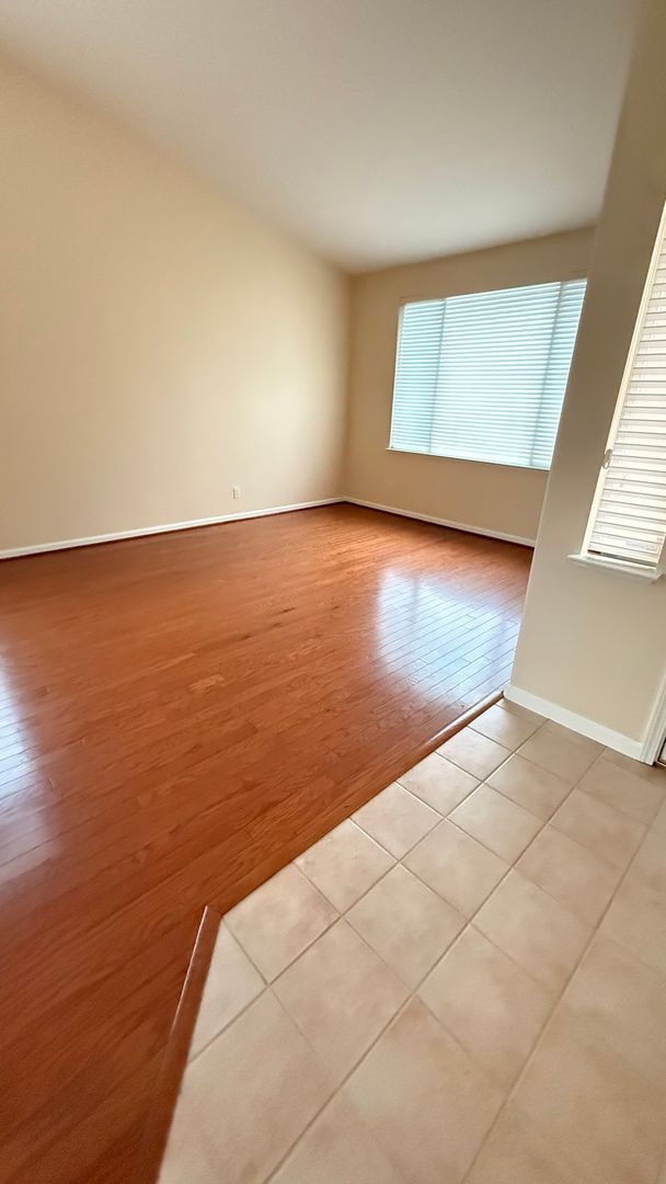 Building Photo - Charming 4 Bedroom 2 Bath Home in Antioch!