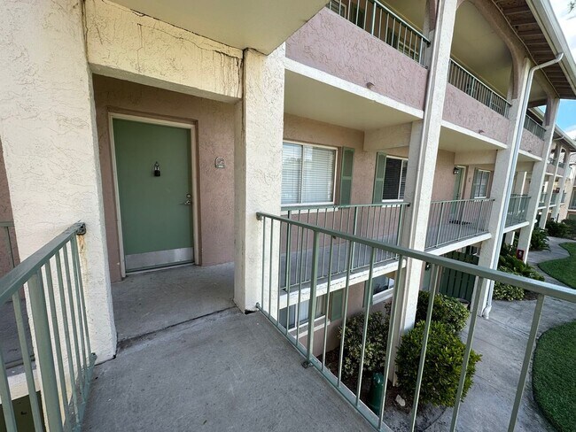 Building Photo - ONE MONTH FREE - 2br - 1000ft2 - Affordabl...