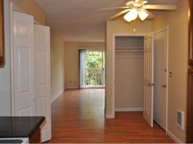 2 Bedroom - Montclair Apartments