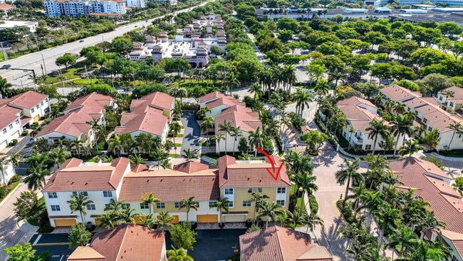 Building Photo - 4920 NW 15th Ave