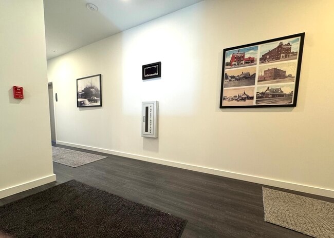 Building Photo - Liberty Beall