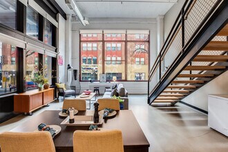 Building Photo - Rayette Lofts