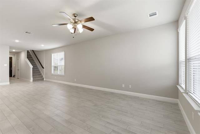 Building Photo - 612 Rain Barrel Pl