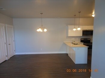 Building Photo - 13222 S Dominica Ln