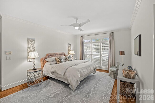 Building Photo - 5202 Carmel Club Dr