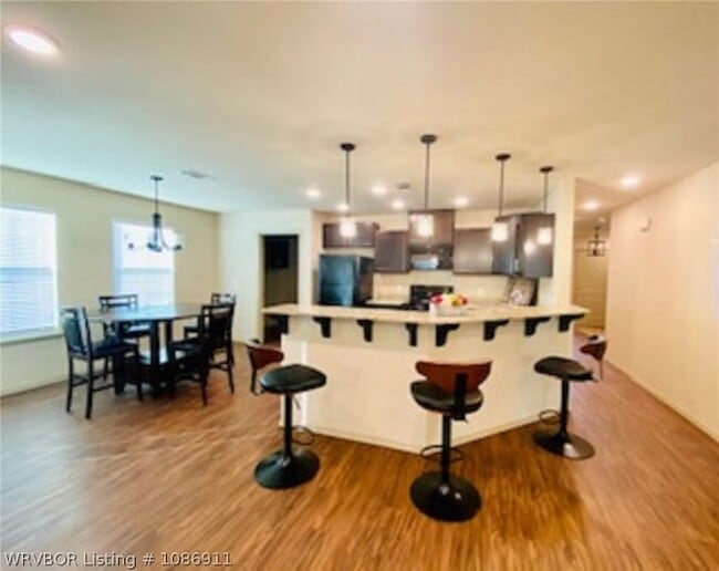 Building Photo - 6809 Veterans Ave