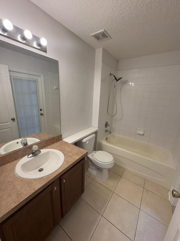 Building Photo - 6117 Whimbrelwood Dr