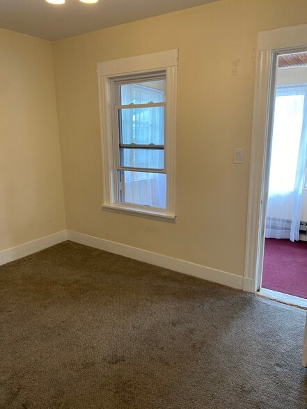 Bedroom 3 - 115 Windsor Rd