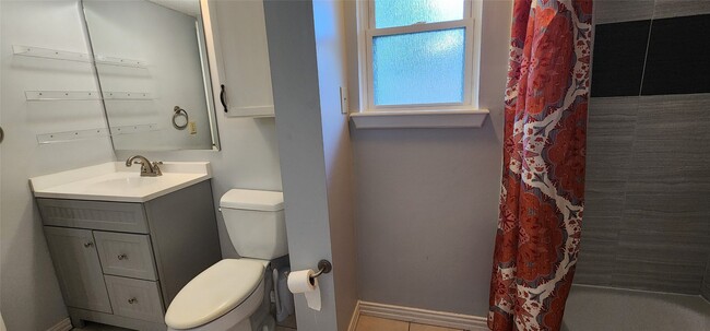 Building Photo - 2527 Meandering Trail