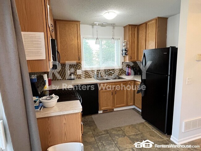 Building Photo - 15507 Foghorn Ln