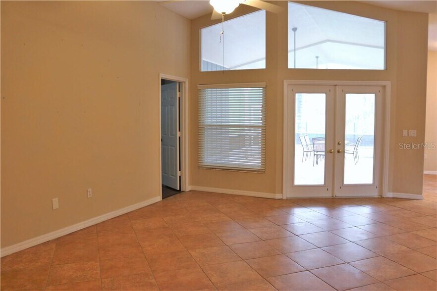 Building Photo - 3815 Sugar Creek Ct