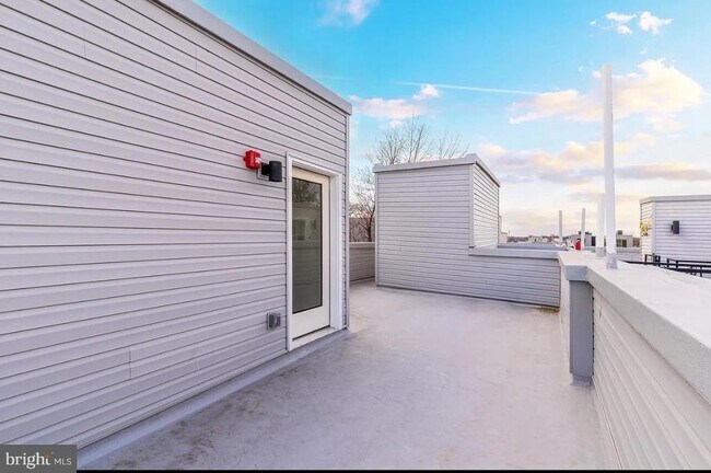Building Photo - 1512 N 26th St