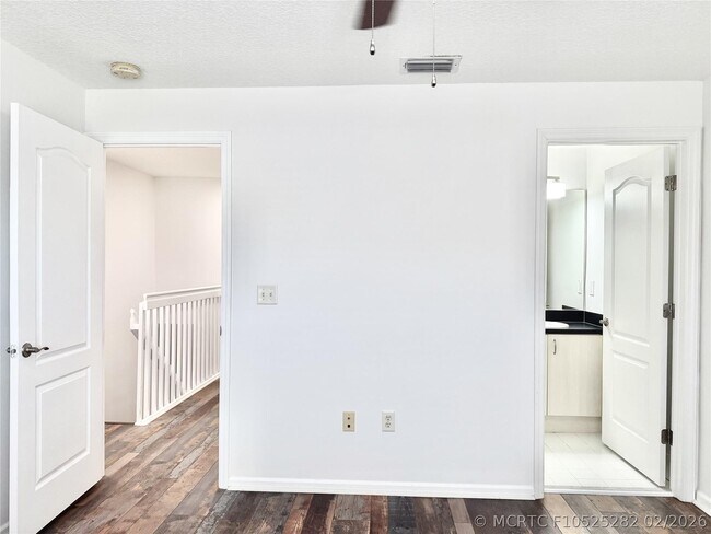 Building Photo - 4854 NW 58th Manor