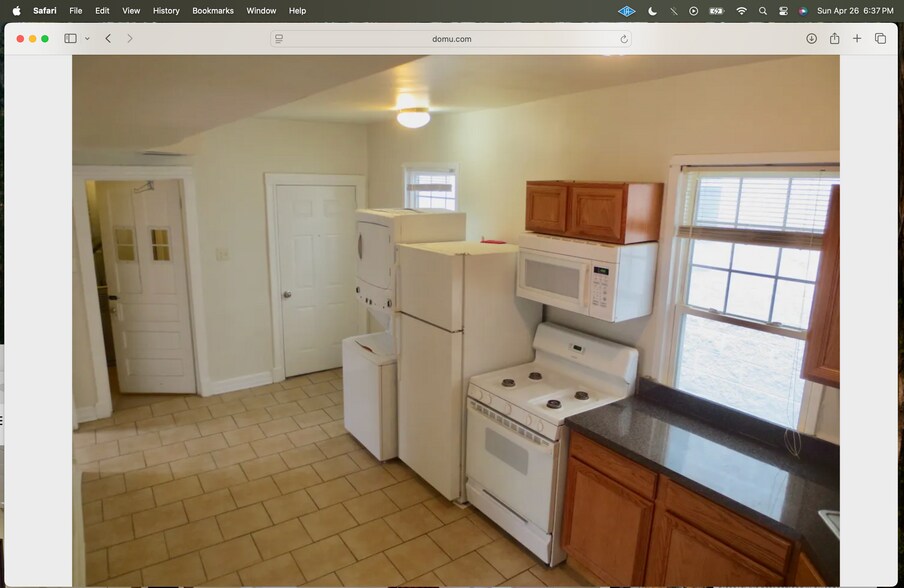 Building Photo - 1825 W Addison St