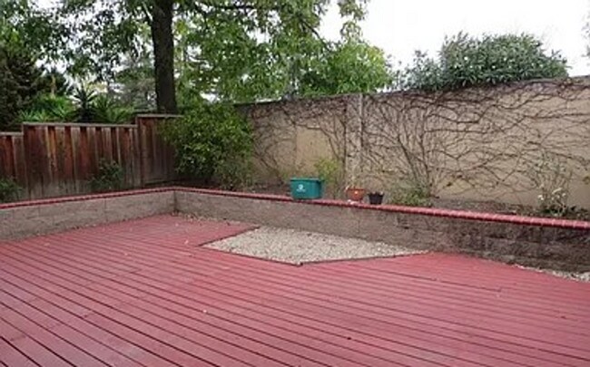 Building Photo - Two Story 3 Bed/Bath Single Family Home In Milpitas, Ca. For Rent!!!