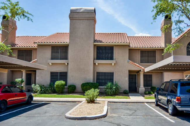 Primary Photo - 3491 N Arizona Ave