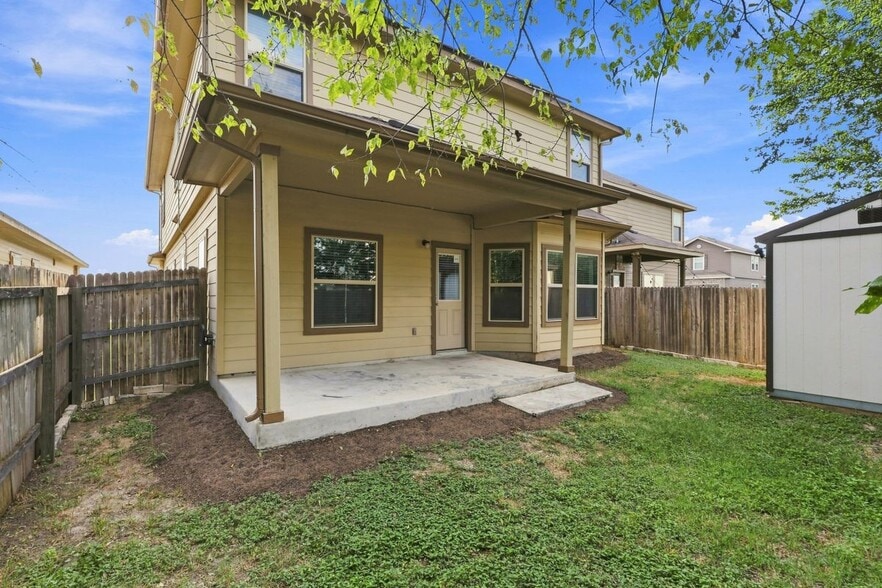 Building Photo - 7222 Boxing Grove