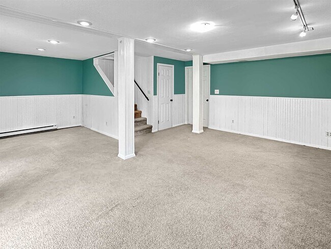 Building Photo - 5305 Chelsea Cove N