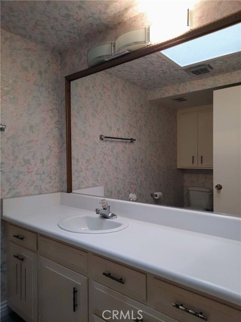 Building Photo - 548 Via Estrada
