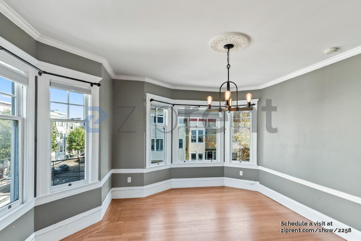 Building Photo - 1701 Grove St