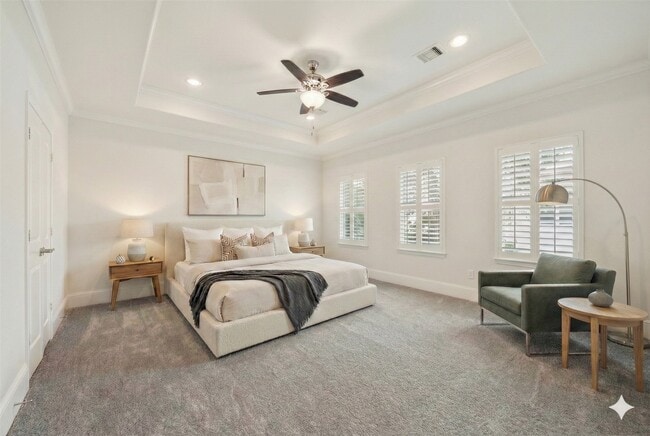 Building Photo - 1230 W 25th St