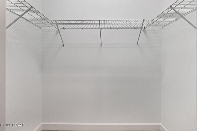 Building Photo - 800 Aldenham Ln