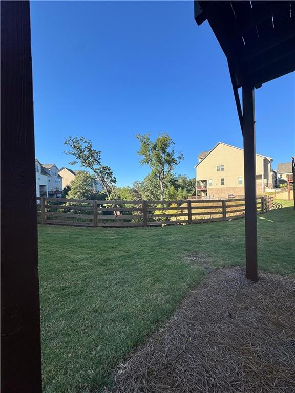 Building Photo - 2215 Manor Pointe Dr