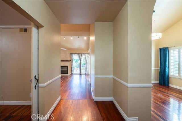 Building Photo - 23640 Vía Calma