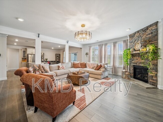 Building Photo - 6112 Willow Pin Ln