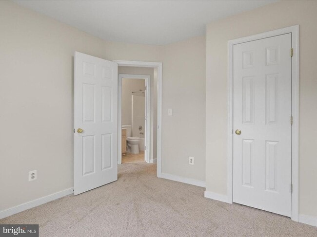 Building Photo - 109 Donelson Loop
