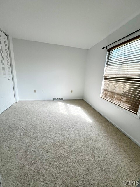 Building Photo - 214 Wildwood