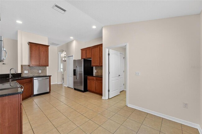 Building Photo - 431 Westchester Hills Ln