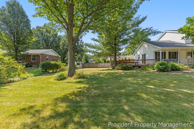 Building Photo - Spacious 4 Bedroom / 2.5 Bath Home with Byron Center Schools