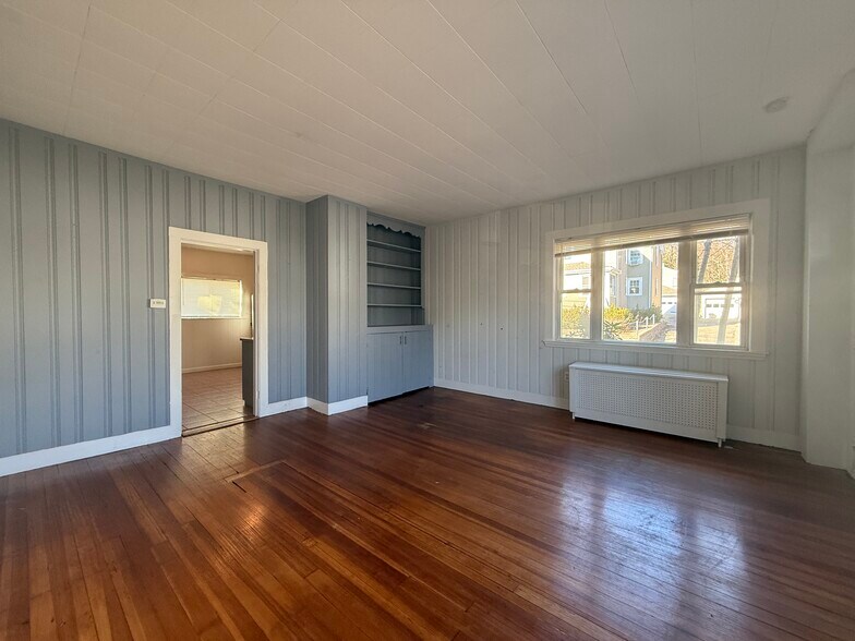 Building Photo - 1 Nelson St