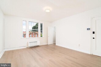 Building Photo - 1404 Tuckerman St NW