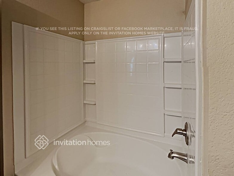 Building Photo - 2203 Wichita Tr