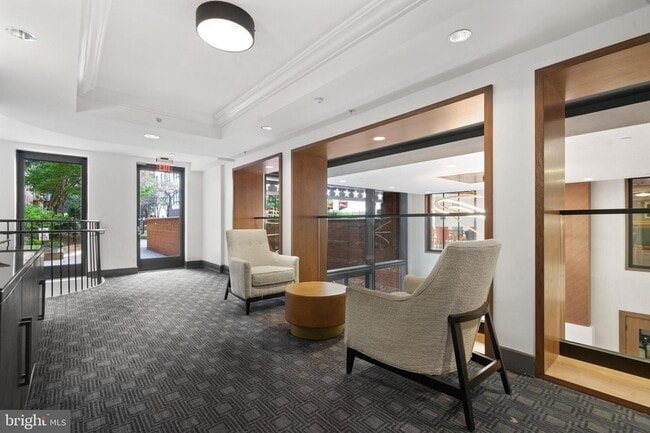 Building Photo - 631 D St NW