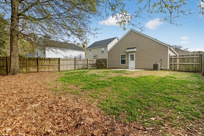 Building Photo - Hunters Bend Haven