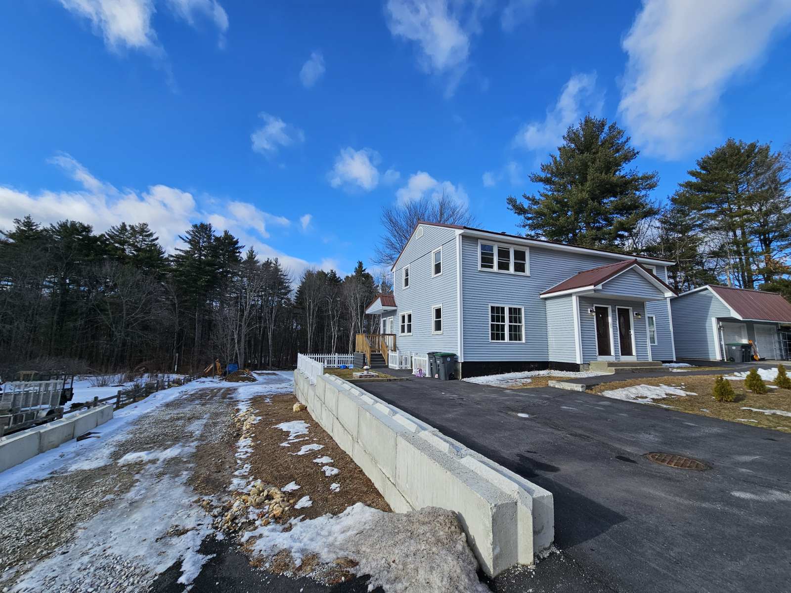 Building Photo - 1230 Smyth Rd