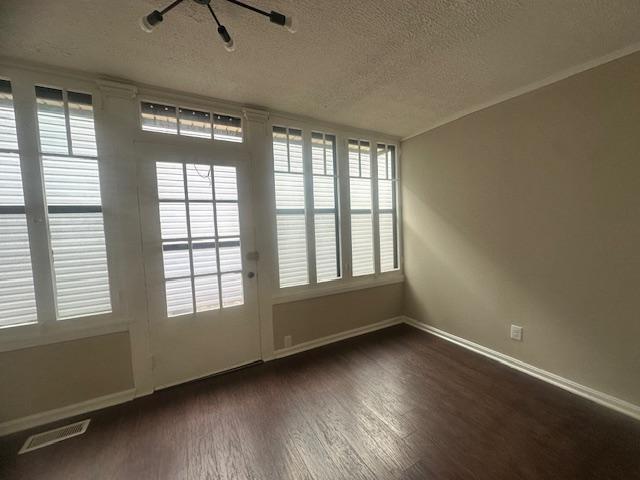 Building Photo - 1709 Ekin Ave