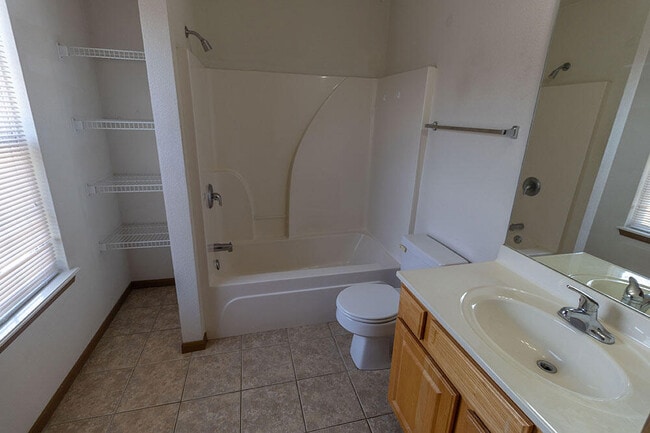 Building Photo - 1619 Citadel Dr