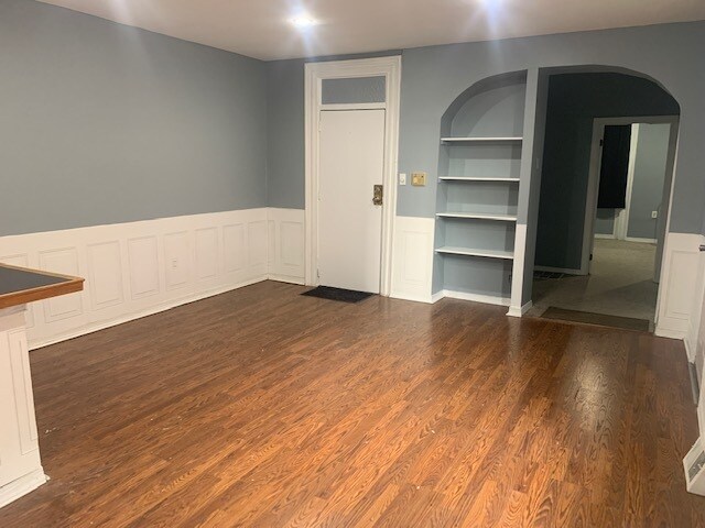 Building Photo - 4506 Baker St