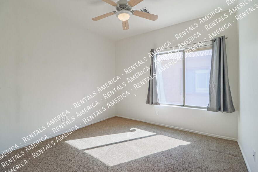 Building Photo - 28683 N Sedona Pl