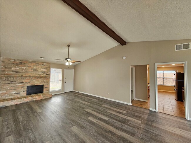 Building Photo - 8807 Moonlight Forest Dr