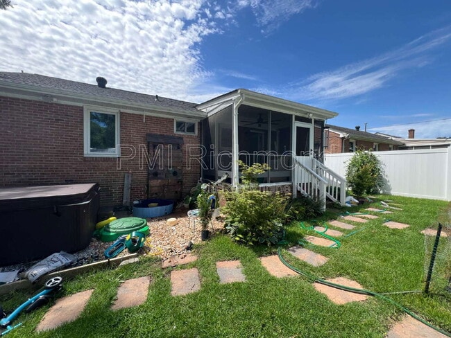 Building Photo - 1312 N 37th St