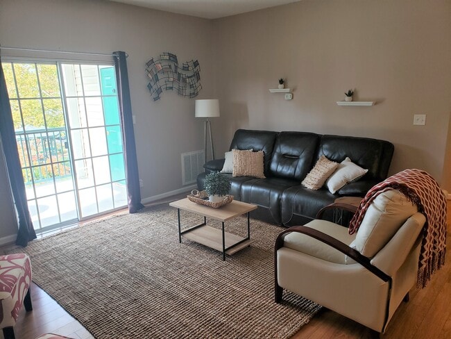 Building Photo - 701 Masters Row